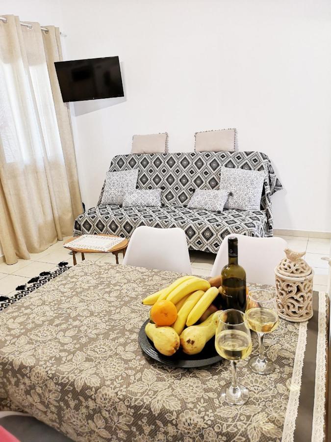 Villa Perissa Thira Екстериор снимка