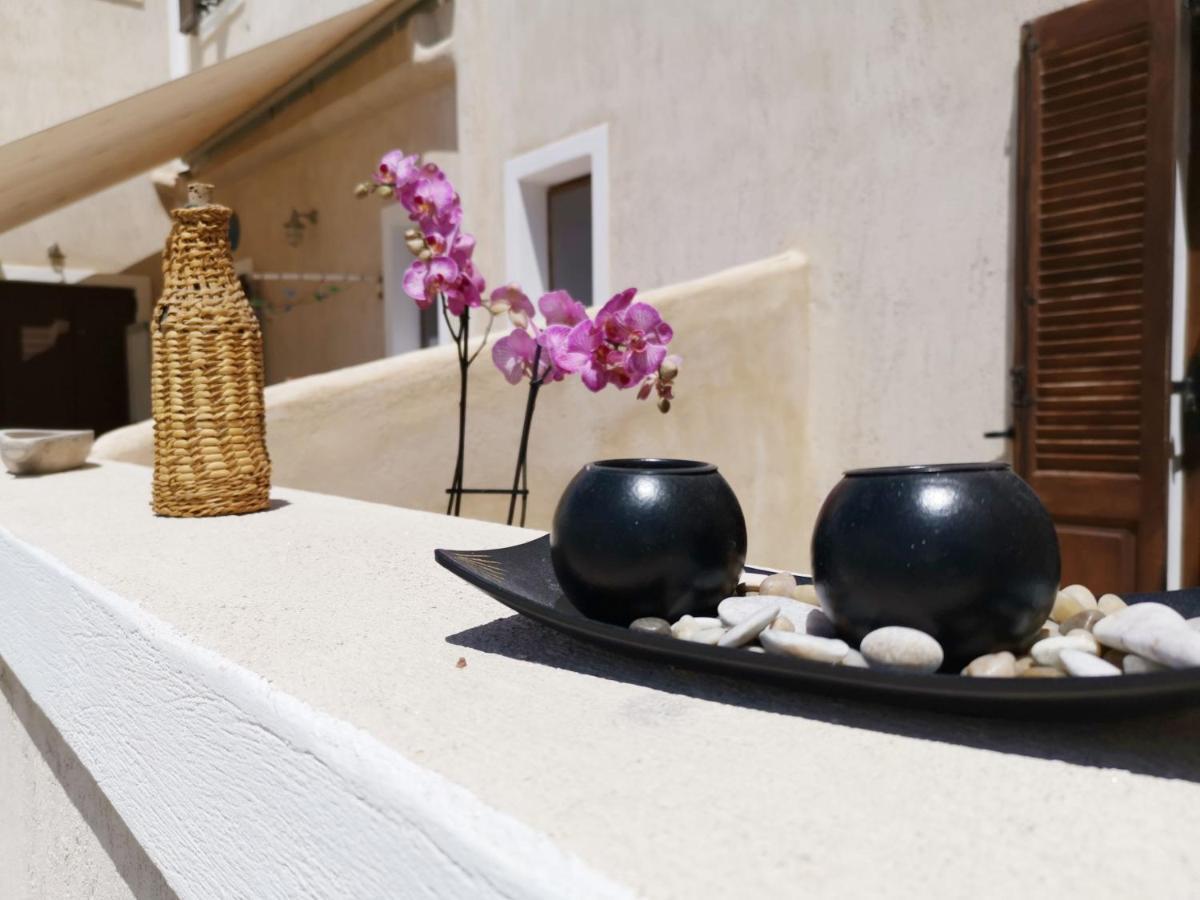 Villa Perissa Thira Екстериор снимка