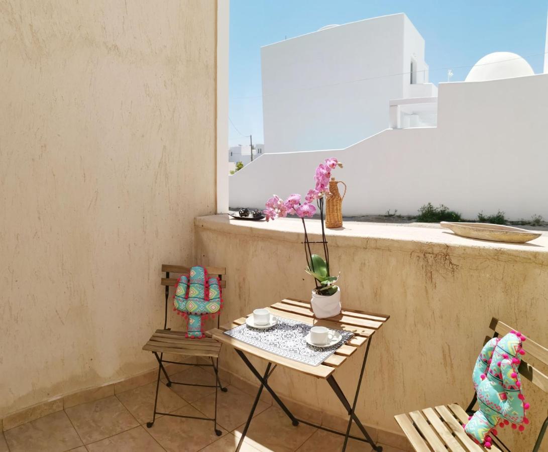 Villa Perissa Thira Екстериор снимка
